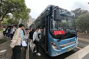曼城官方：英超4连冠游行于北京时间27日2:15开始 官网直播